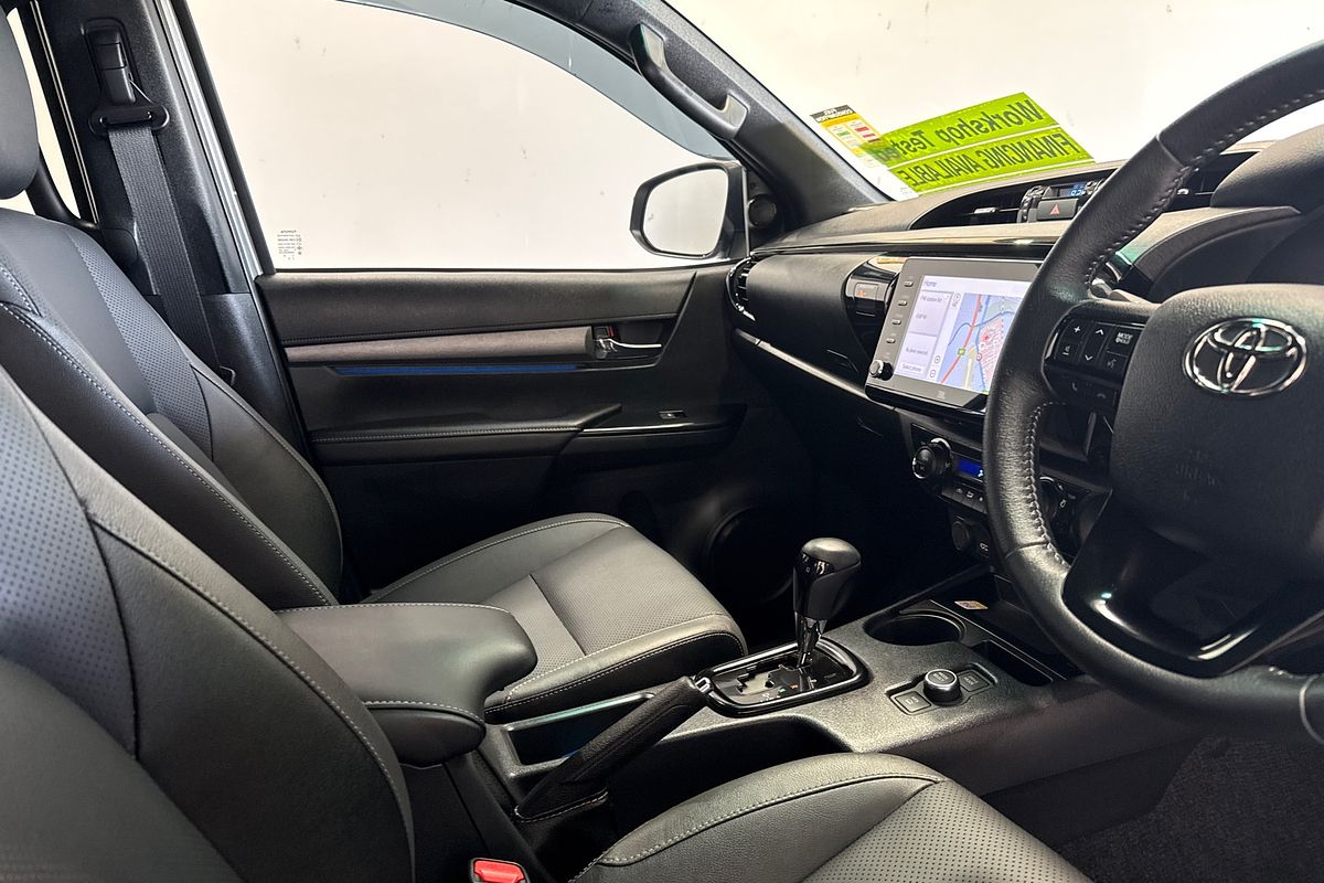 2025 Toyota Hilux Rogue 48V GUN126R 4X4