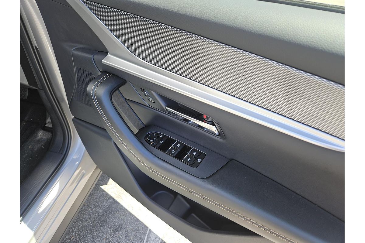 2025 Mazda CX-80 P50e GT KL