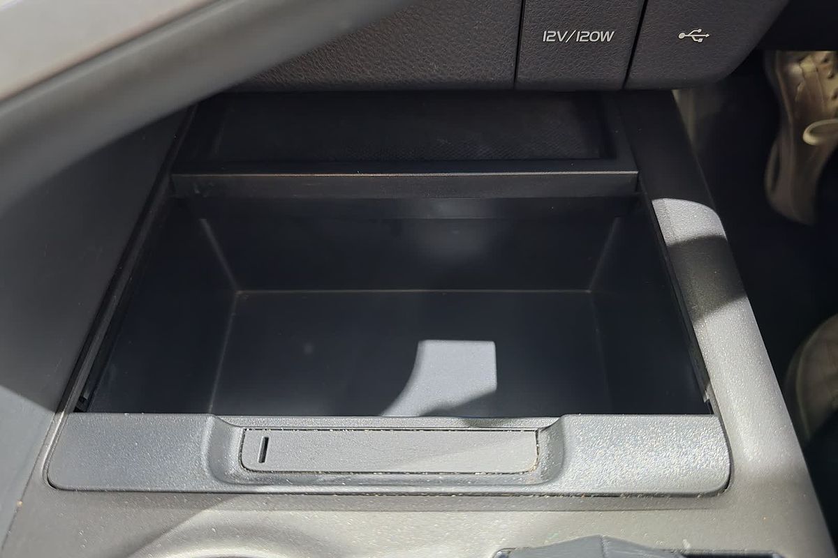 2023 Toyota Camry Ascent AXVH70R