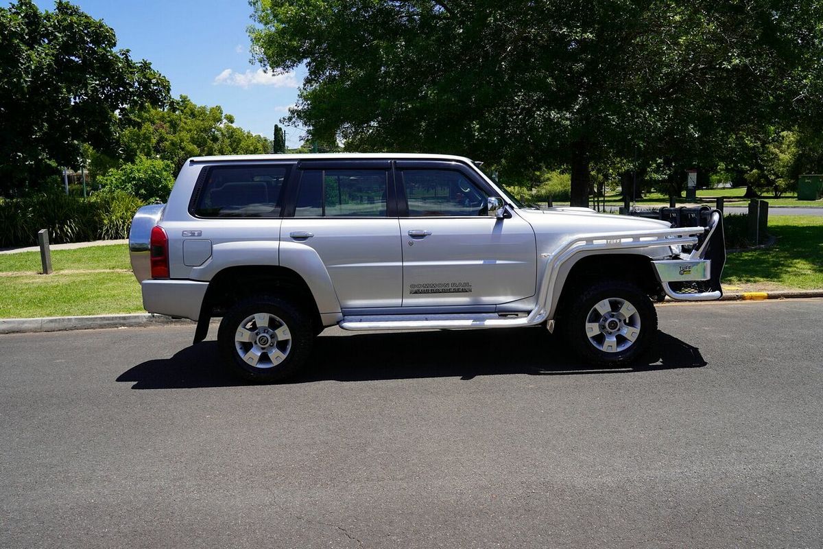 2016 Nissan Patrol ST Y61