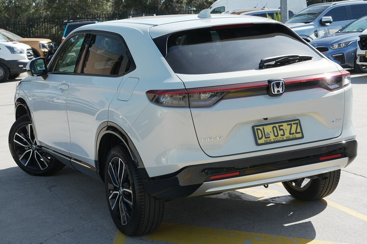 2024 Honda HR-V e:HEV L