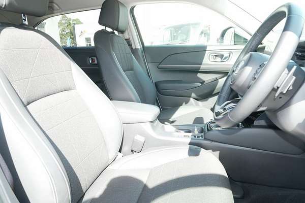 2024 Honda HR-V e:HEV L