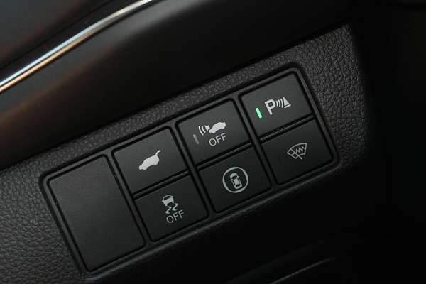 2024 Honda HR-V e:HEV L