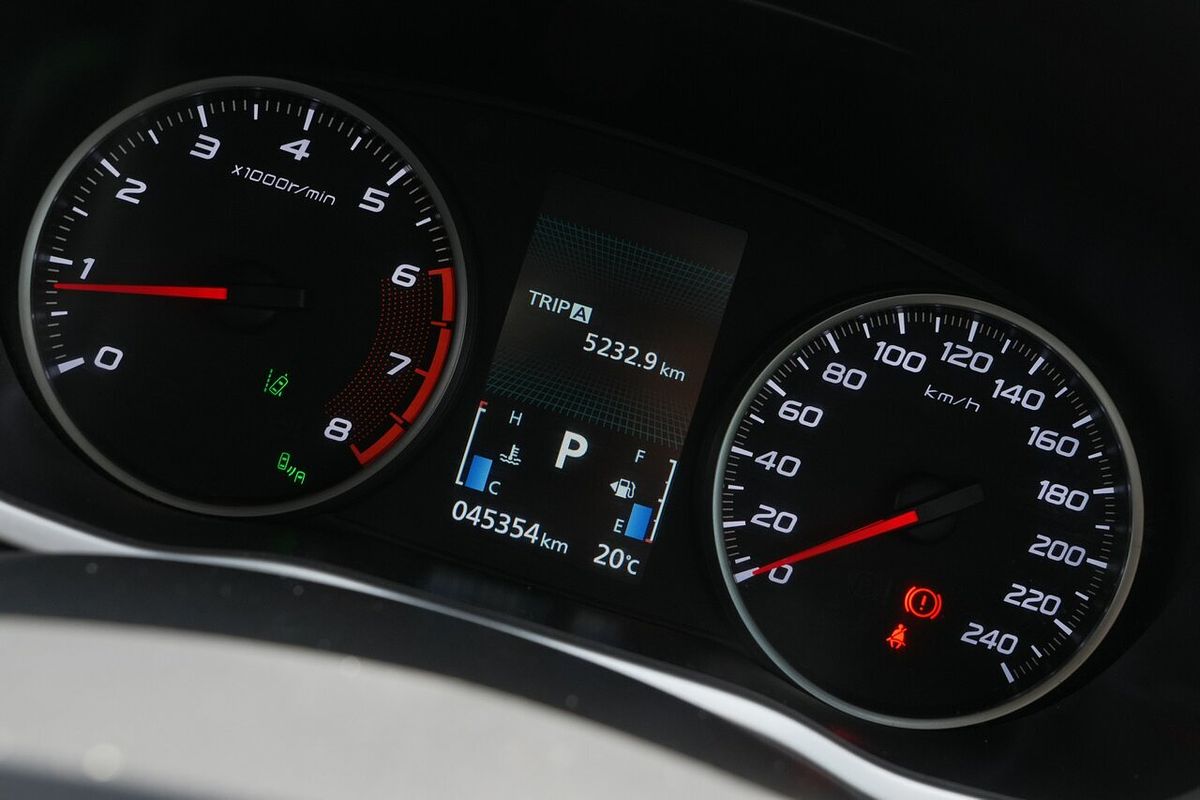 2023 Mitsubishi Eclipse Cross LS YB