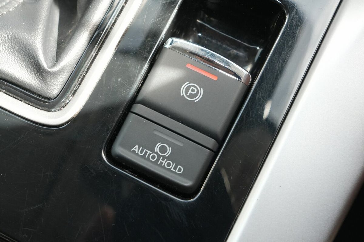 2023 Mitsubishi Eclipse Cross LS YB