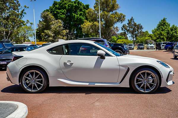 2025 Subaru BRZ S ZD8