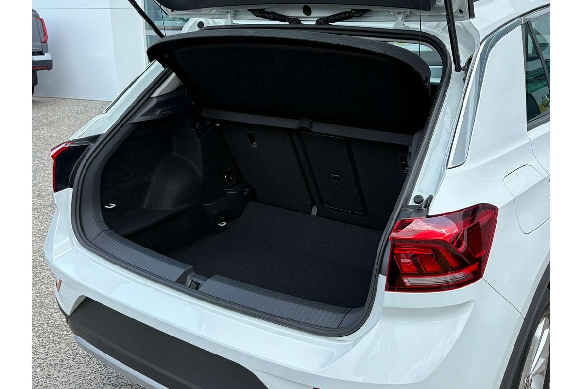 2025 Volkswagen T-Roc CityLife D11