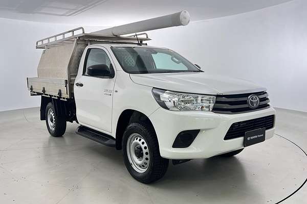 2020 Toyota Hilux SR GUN126R