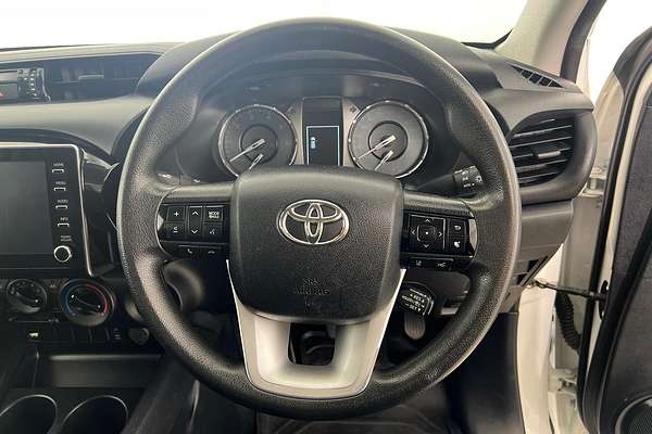 2020 Toyota Hilux SR GUN126R