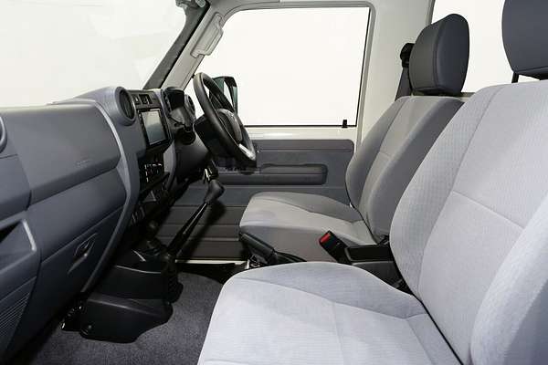 2024 Toyota Landcruiser GXL Troopcarrier VDJL78R