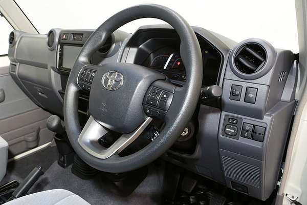 2024 Toyota Landcruiser GXL Troopcarrier VDJL78R