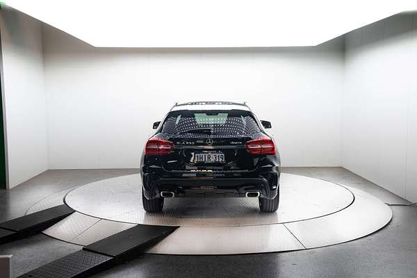 2015 Mercedes-Benz GLA-Class GLA250 X156