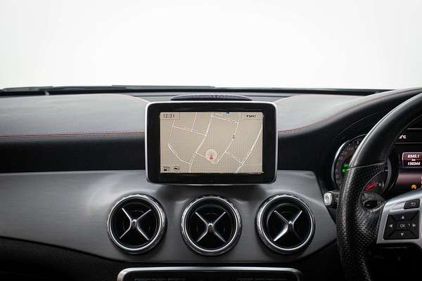 2015 Mercedes-Benz GLA-Class GLA250 X156