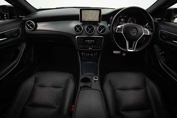 2015 Mercedes-Benz GLA-Class GLA250 X156