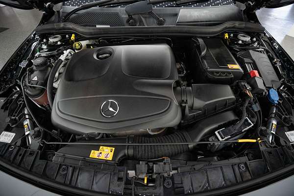 2015 Mercedes-Benz GLA-Class GLA250 X156