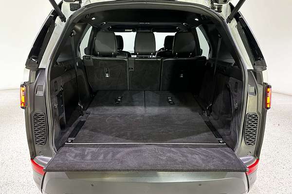 2017 Land Rover Discovery TD4 HSE Series 5