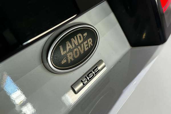 2017 Land Rover Discovery TD4 HSE Series 5