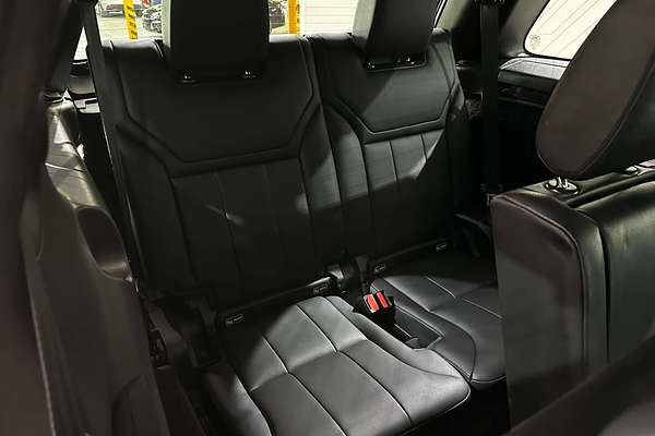 2017 Land Rover Discovery TD4 HSE Series 5