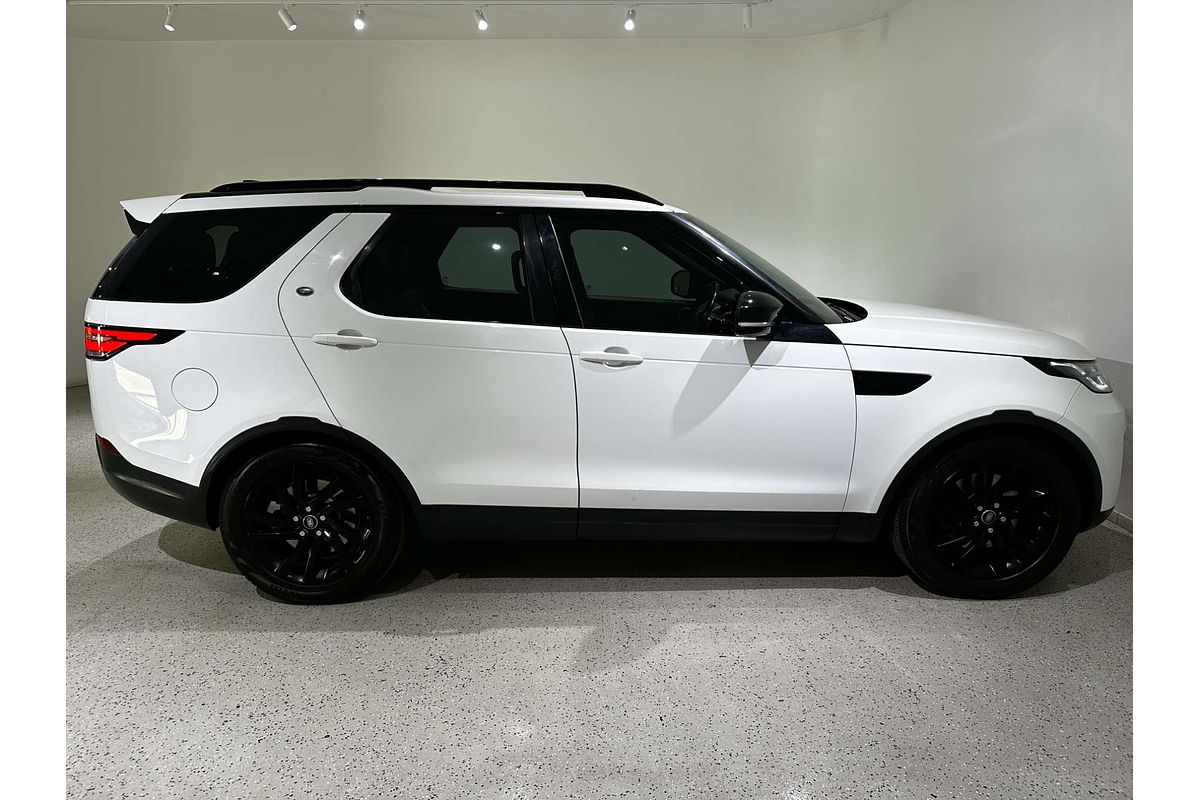 2017 Land Rover Discovery TD4 HSE Series 5
