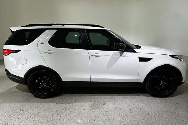 2017 Land Rover Discovery TD4 HSE Series 5