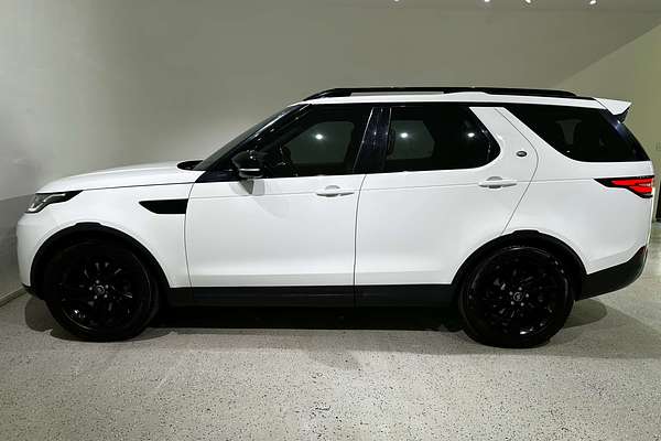 2017 Land Rover Discovery TD4 HSE Series 5