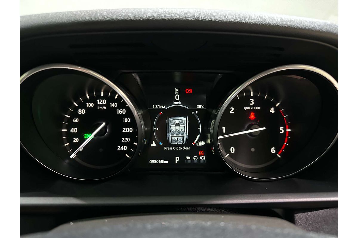 2017 Land Rover Discovery TD4 HSE Series 5