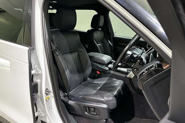 2017 Land Rover Discovery TD4 HSE Series 5