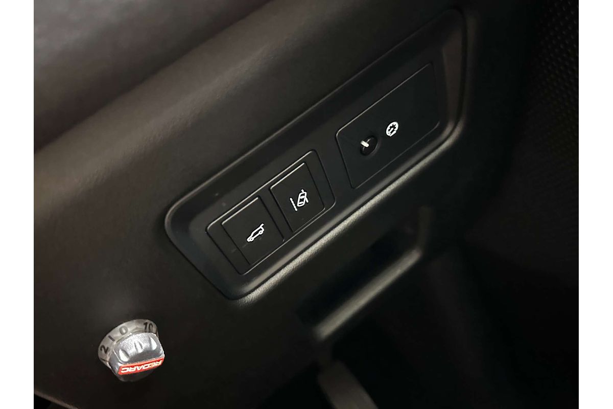 2017 Land Rover Discovery TD4 HSE Series 5