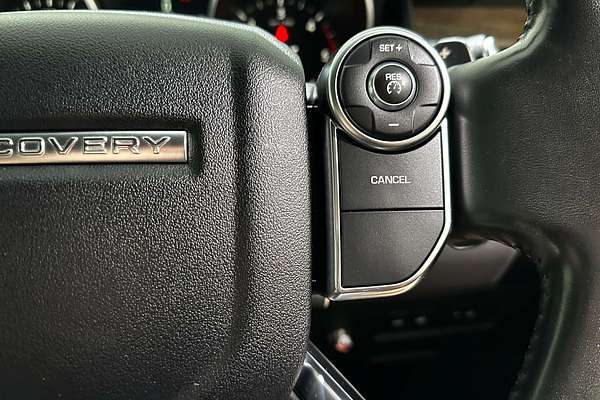 2017 Land Rover Discovery TD4 HSE Series 5