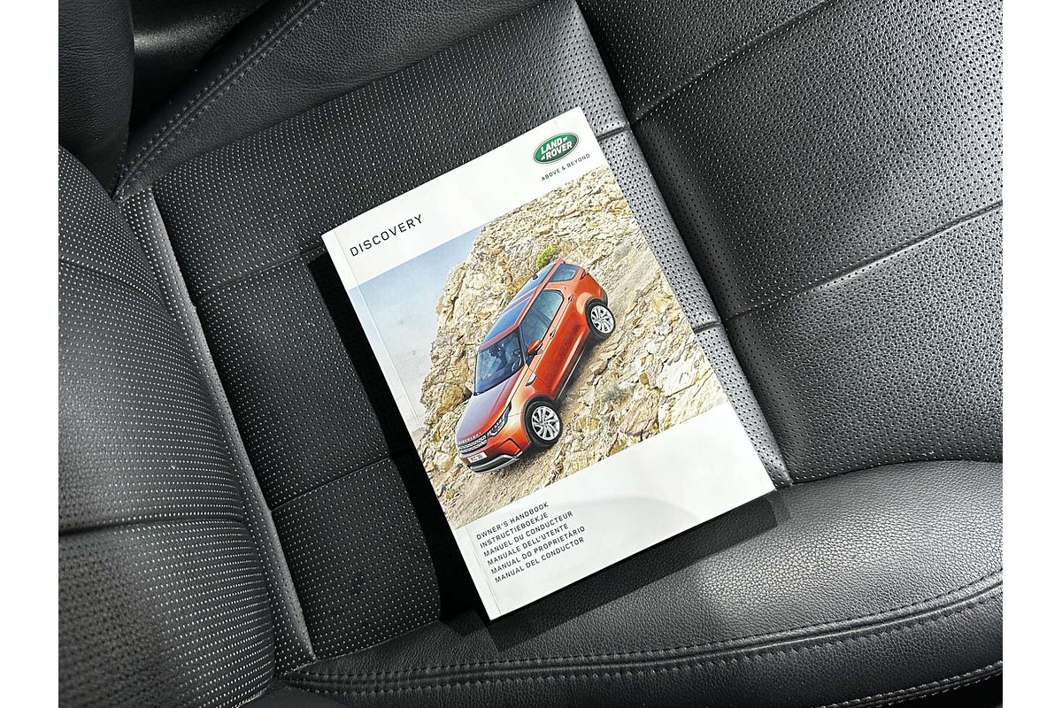 2017 Land Rover Discovery TD4 HSE Series 5