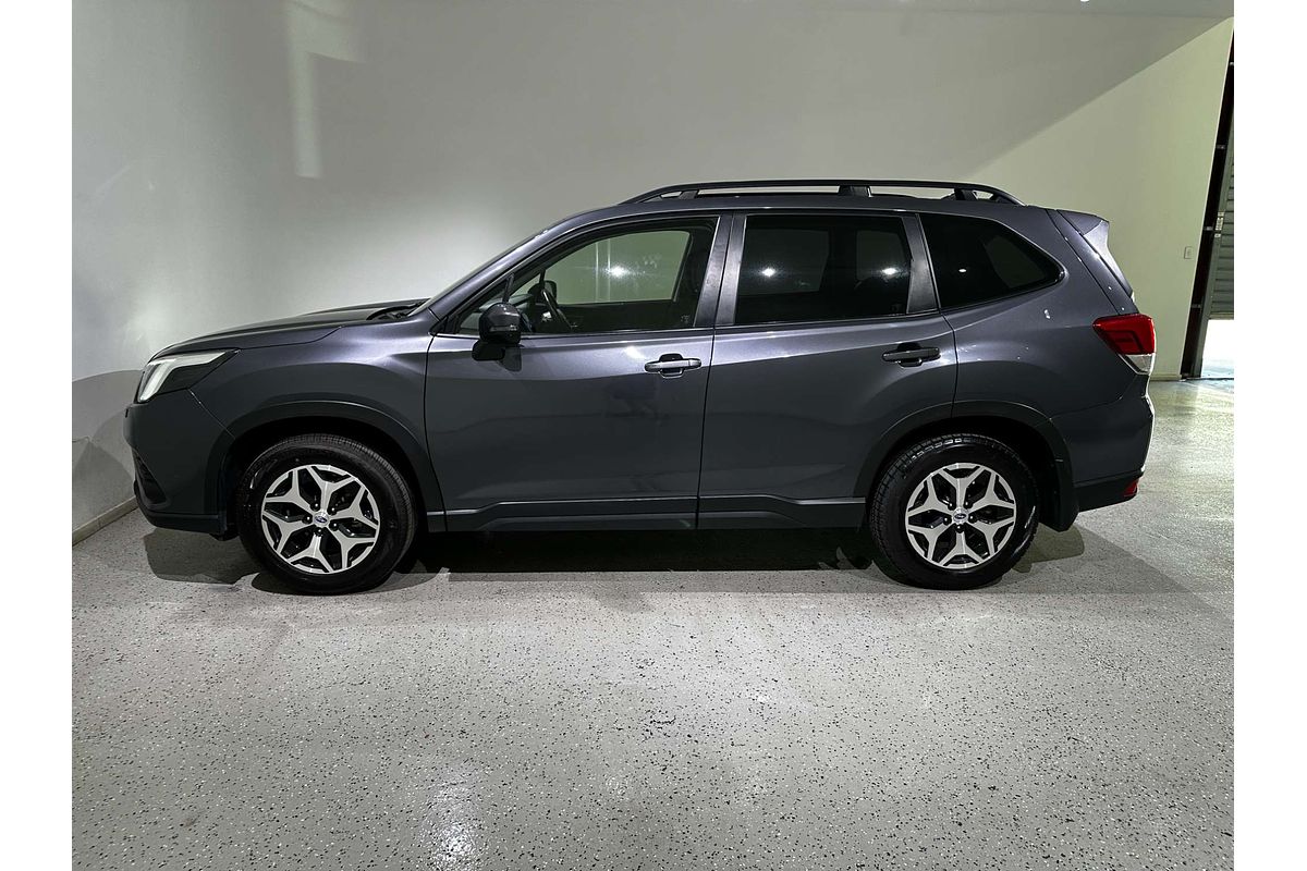 2023 Subaru Forester 2.5i S5