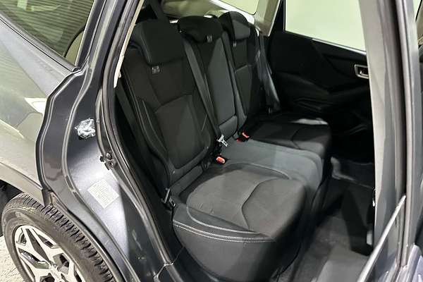 2023 Subaru Forester 2.5i S5