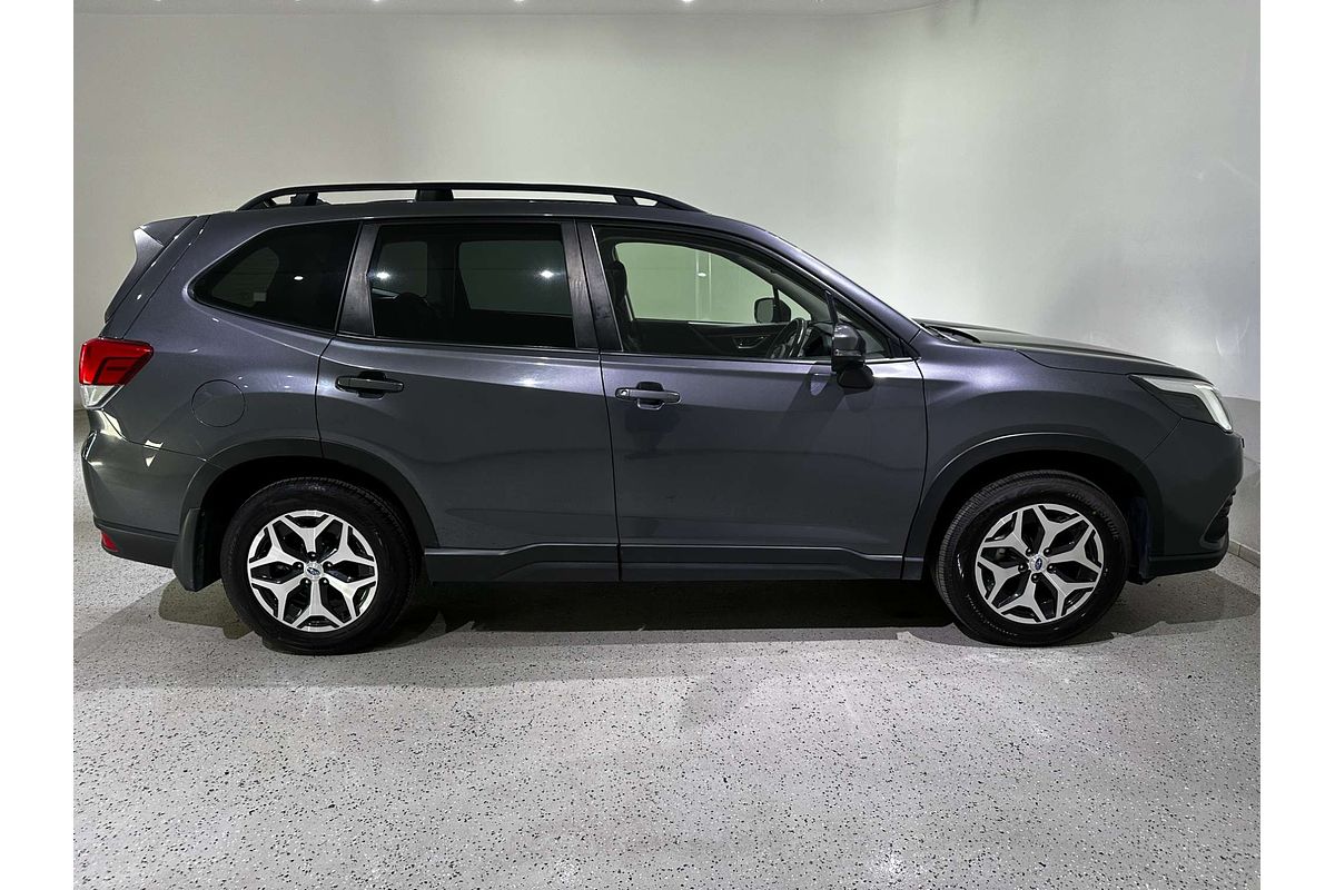 2023 Subaru Forester 2.5i S5
