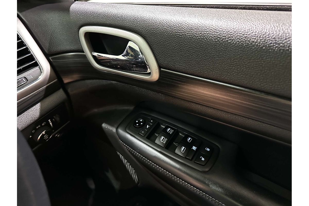 2021 Jeep Grand Cherokee Night Eagle WK