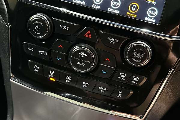 2021 Jeep Grand Cherokee Night Eagle WK