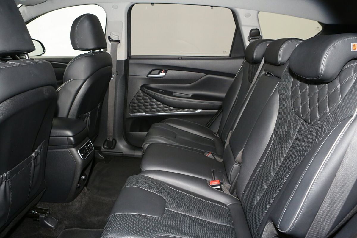 2022 Hyundai Santa Fe Elite TM.V4