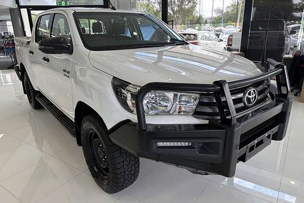 2018 Toyota Hilux SR GUN126R 4X4
