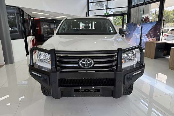 2018 Toyota Hilux SR GUN126R 4X4