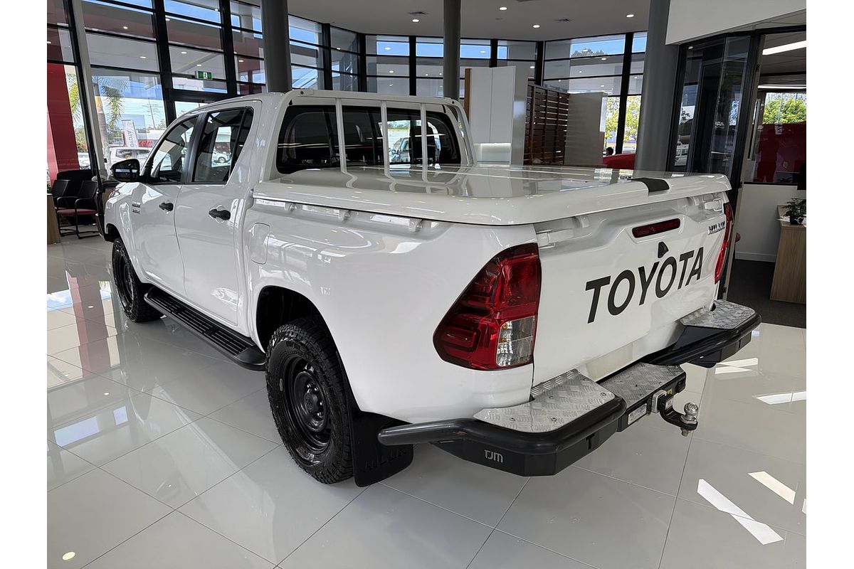 2018 Toyota Hilux SR GUN126R 4X4