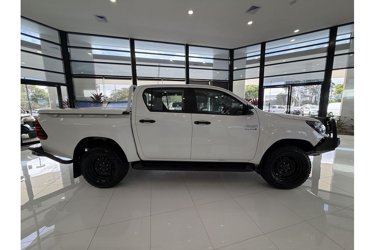 2018 Toyota Hilux SR GUN126R 4X4