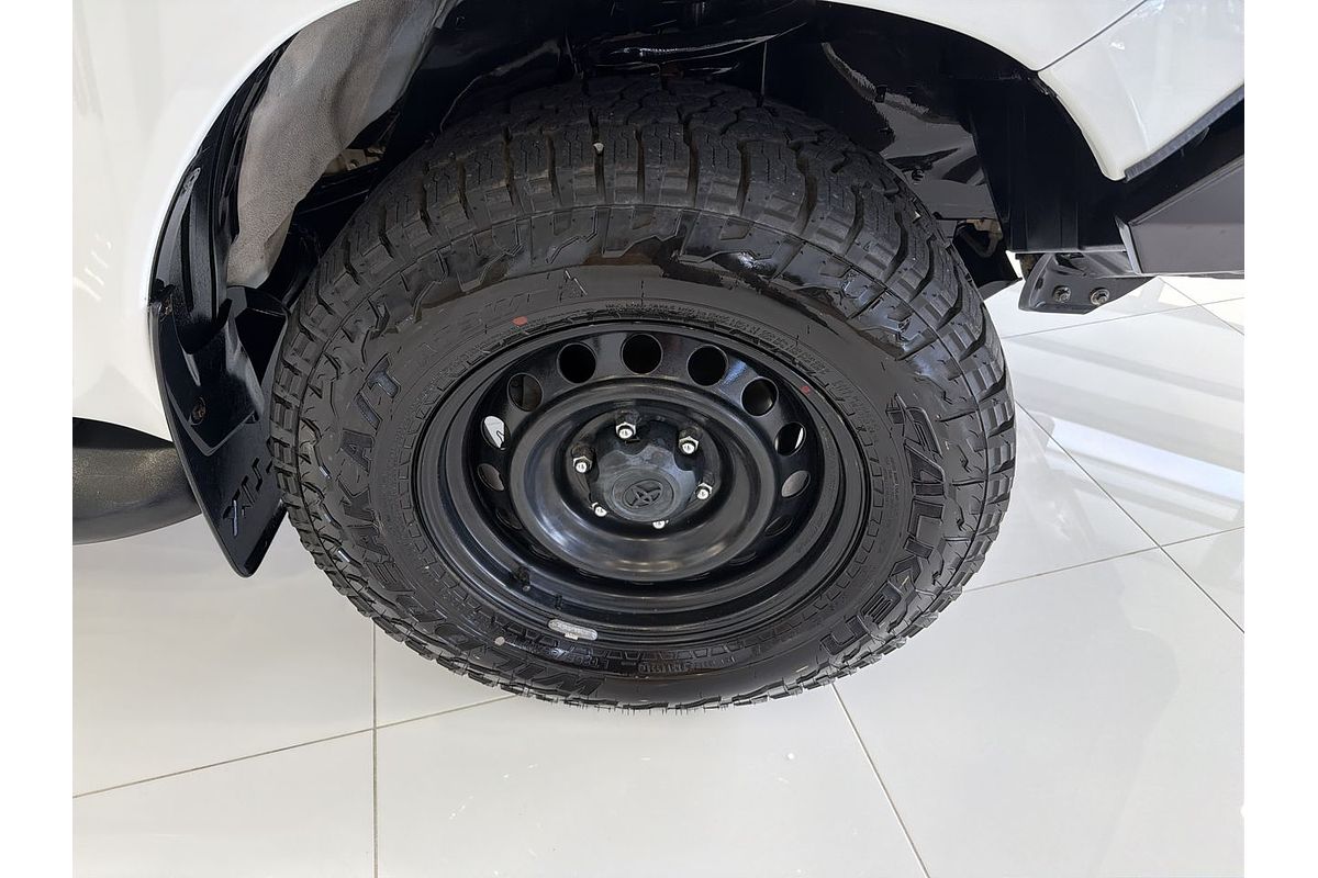 2018 Toyota Hilux SR GUN126R 4X4