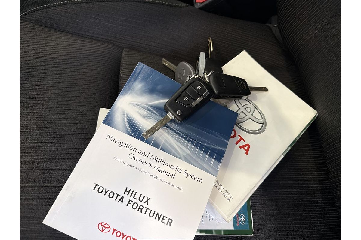 2018 Toyota Hilux SR GUN126R 4X4