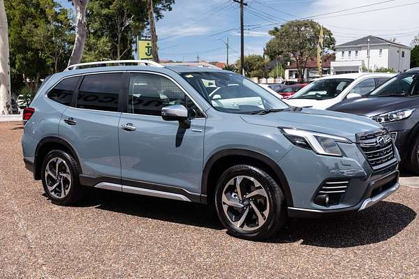 2025 Subaru Forester Hybrid S S5