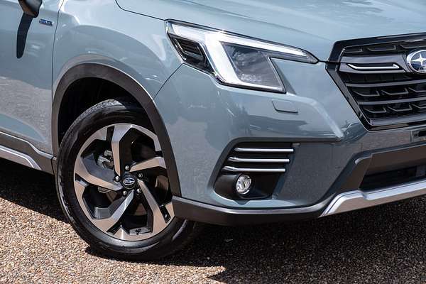 2025 Subaru Forester Hybrid S S5