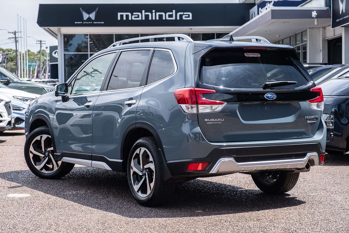 2025 Subaru Forester Hybrid S S5