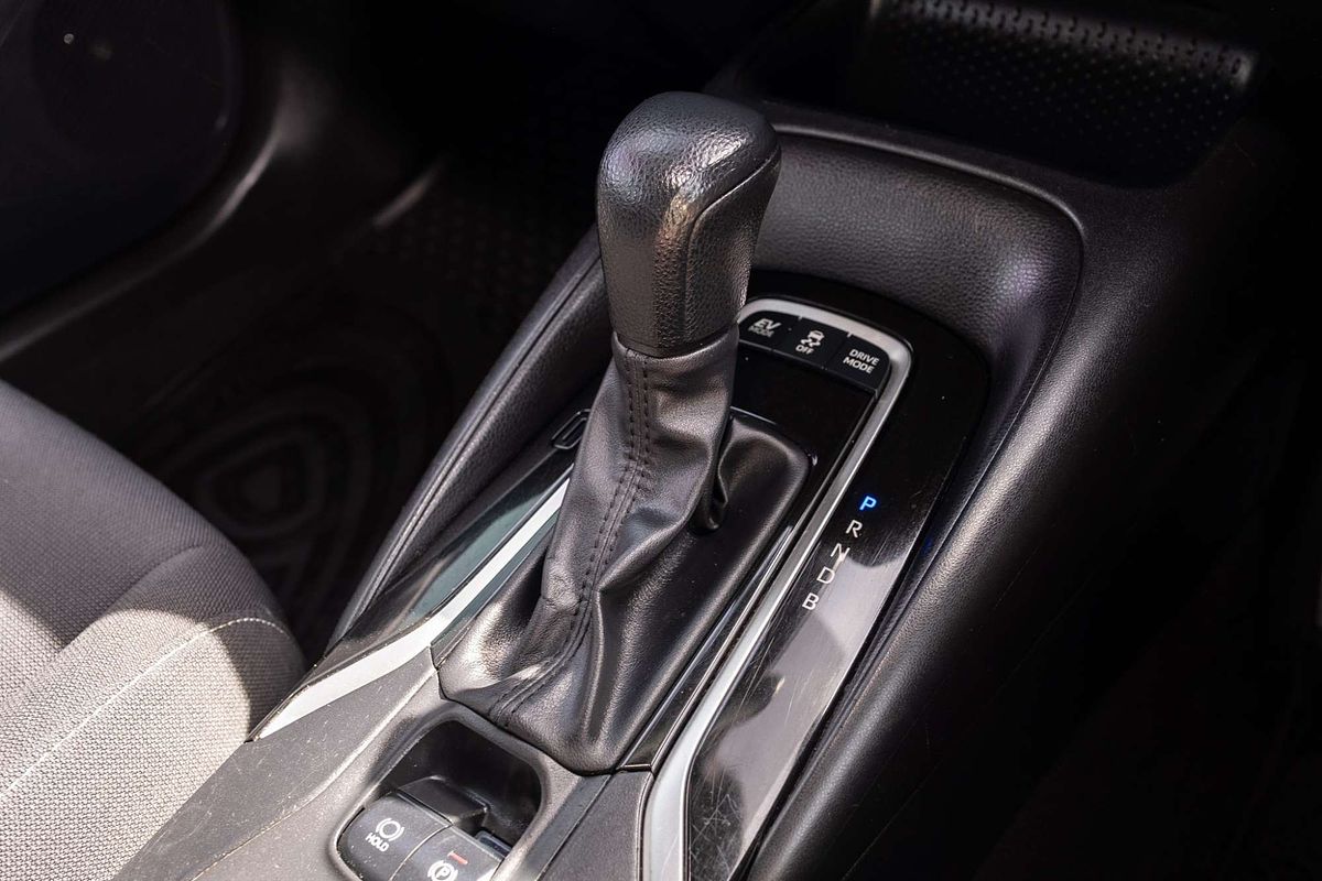 2022 Toyota Corolla Ascent Sport Hybrid ZWE211R