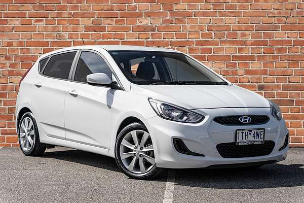 2019 Hyundai Accent Sport RB6