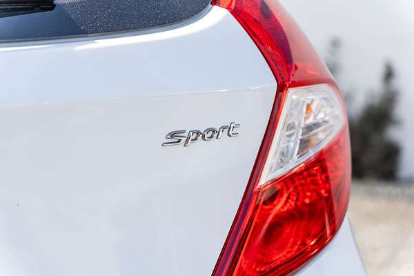 2019 Hyundai Accent Sport RB6