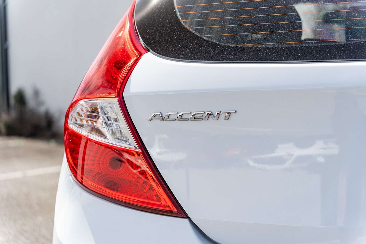 2019 Hyundai Accent Sport RB6