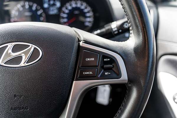 2019 Hyundai Accent Sport RB6